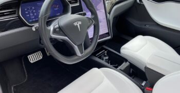 noleggio-tesla-model-s-performance-puglia-5